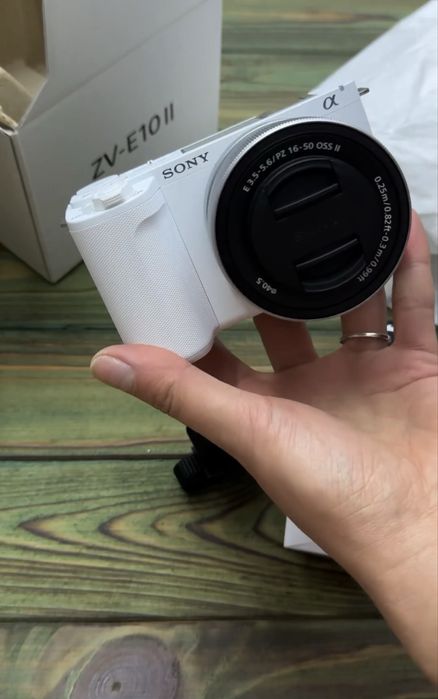 Фотоапарат Sony ZV-E10 Mark II з об'єктивом Kit 16-50mm