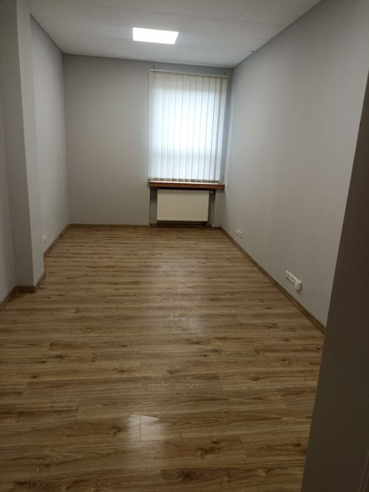 Do wynajęcia lokal biurowy 18m2