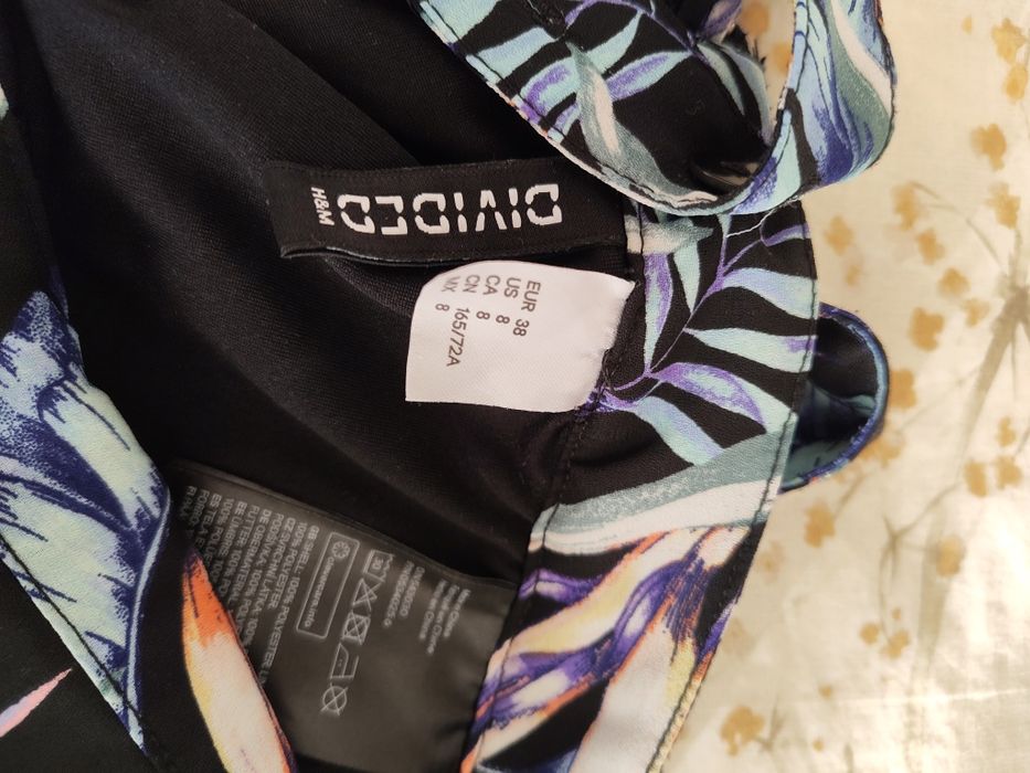 Macacão com flores H&M