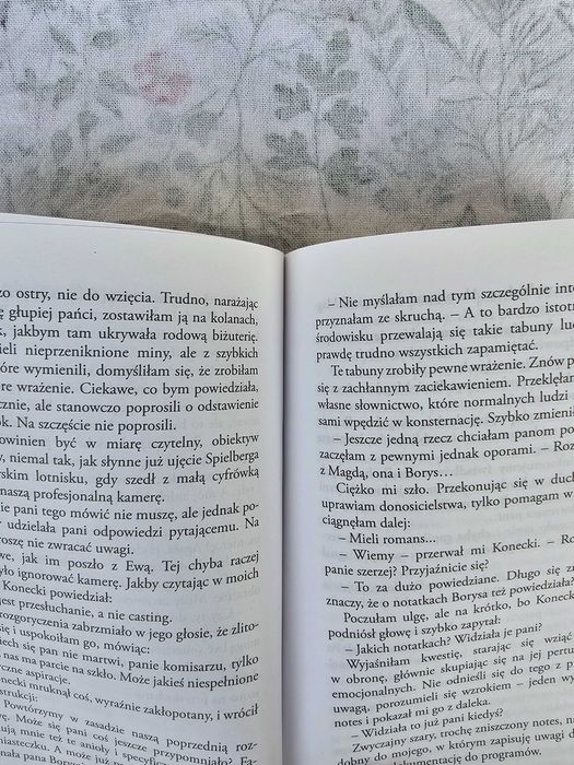 Pensjonat z gangsterem w tle Marta Węgiel