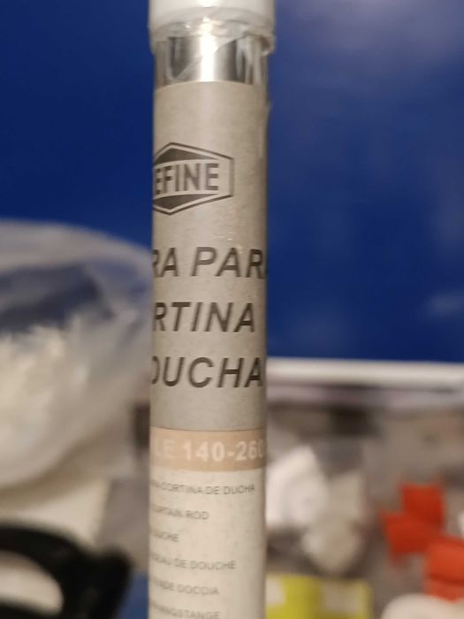 2 Barras de Cortina de Chuveiro Novas