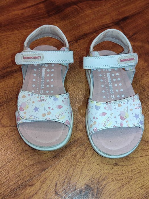 Sandały skórzane Biomecanics 212165-A - eleganckie białe Dziewczynki