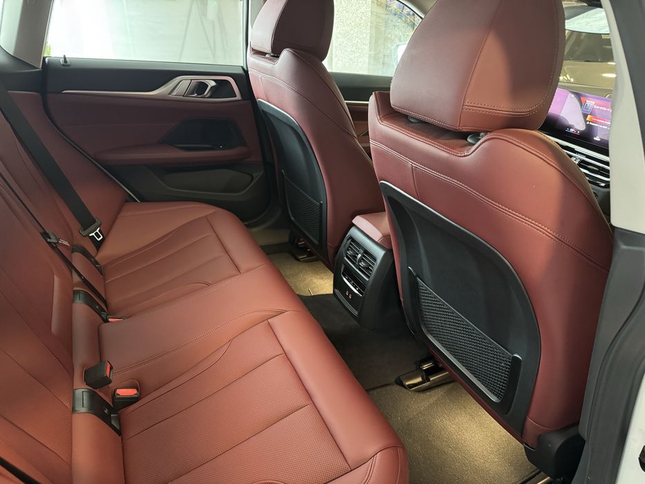 BMW i4   eDRIVE40  32mil km’s