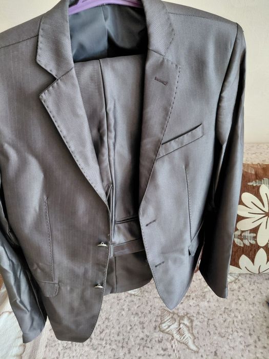 Костюм чоловічий.
