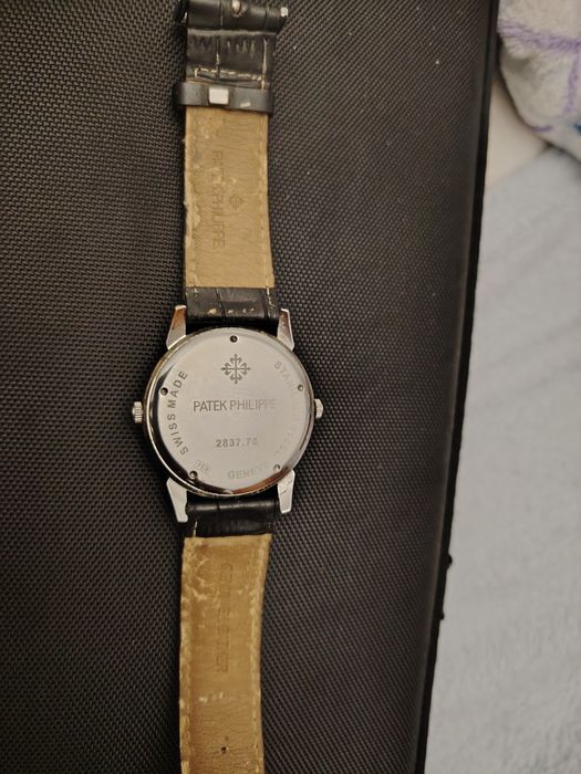 Relógio classico Dual Time (Veja a descrição)