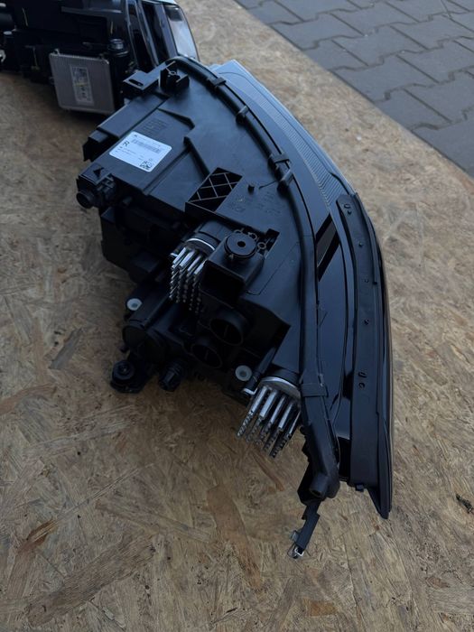 VW Tiguan 2 Фари Америка IQ Light Рест