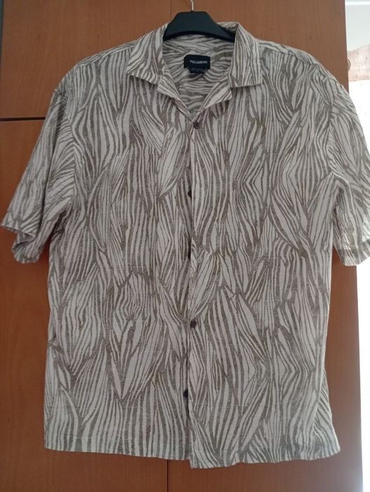 Várias camisas xl e L  tenho algumas a partir de 5€