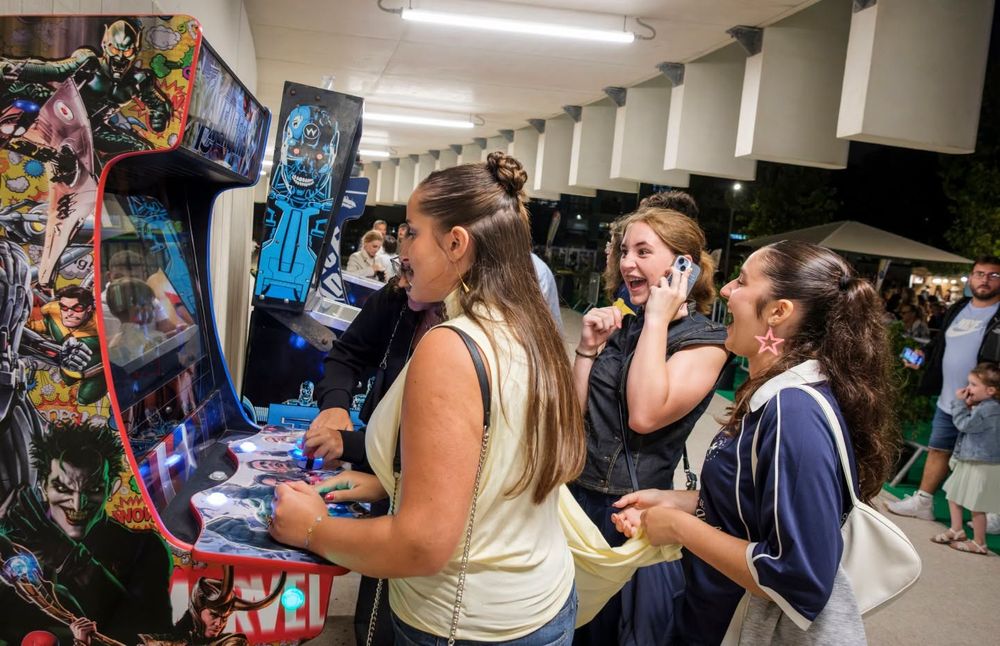 Aluguer Pinball, Sega Rally, Matraquilhos, Setas, Martelo e Arcades para Eventos | Porto