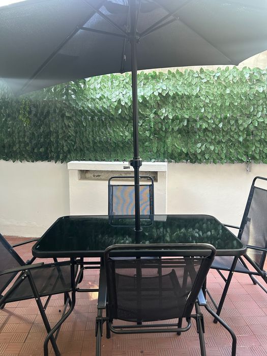 Conjunto de mesa de jardim