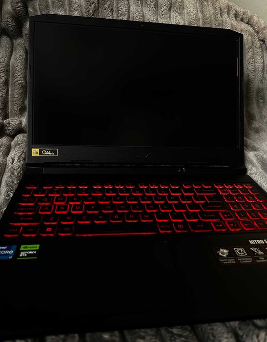 Laptop gamingowy RTX3050 i7-11600H 16/512GB idealny stan