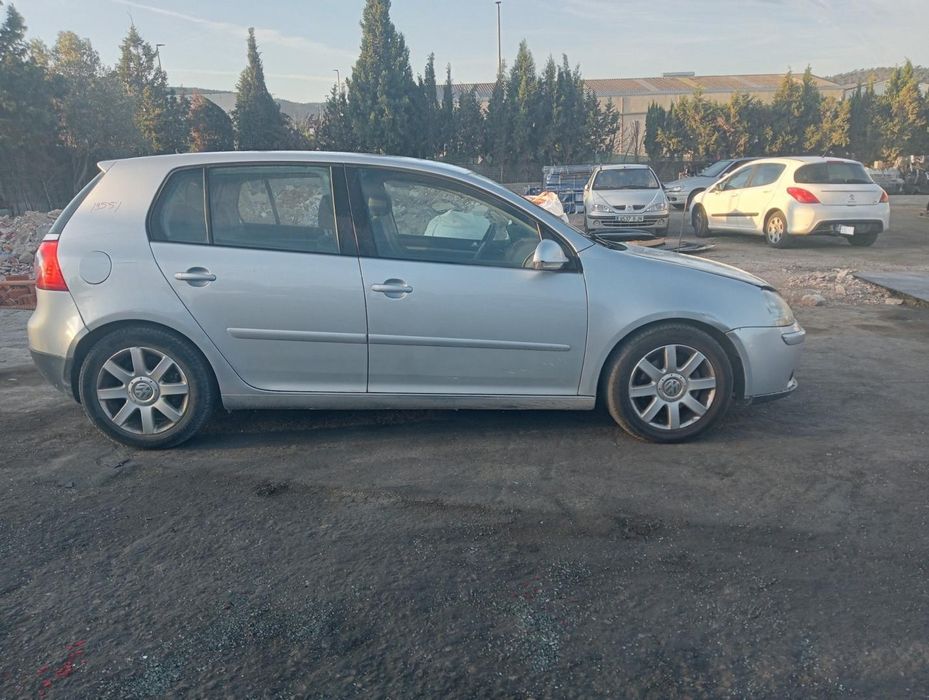 Válvula Egr Volkswagen Golf V 1K110.2003