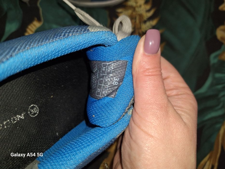 Buty robocze kobiece z metalowymi noskami