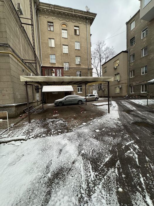 Продам 3-кім. квартиру центр вул. Сумська, 128, М Университет