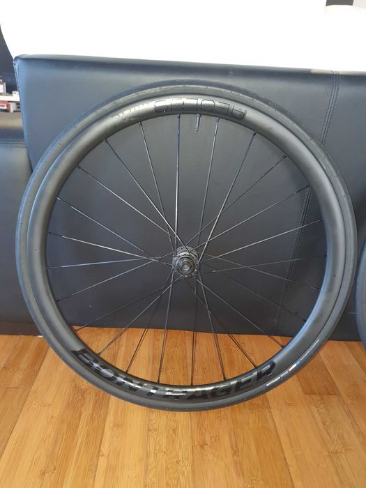 Rodas carbono Bontrager Aeolus Elite 35 Disco