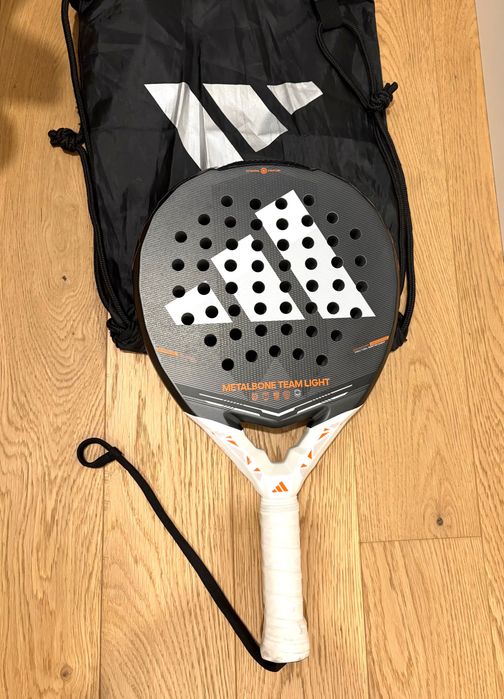 Raquete padel Adidas metalbone team light 2026