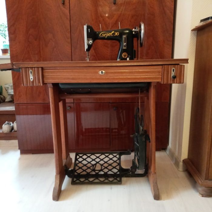 Швейная машинка Csepel 30 - Венгрия Винтаж
