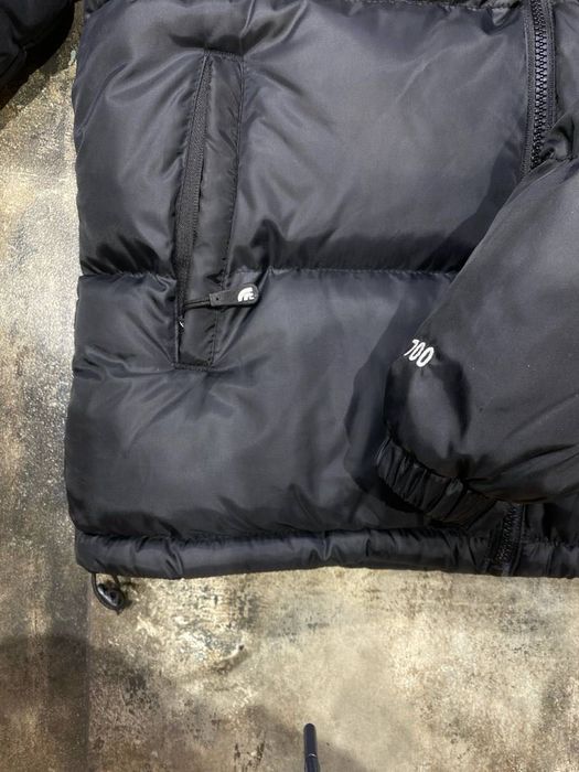 Пуховик The North Face 700 чорний, водонепроникний, розміри S–XXL