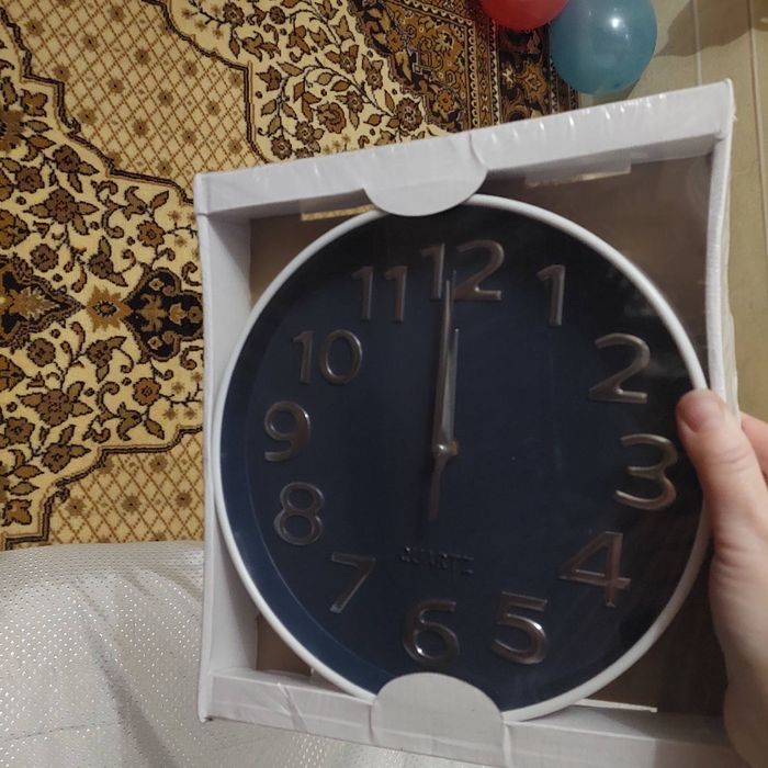 Настінний Годинник 165 грн, 24 см діаметром