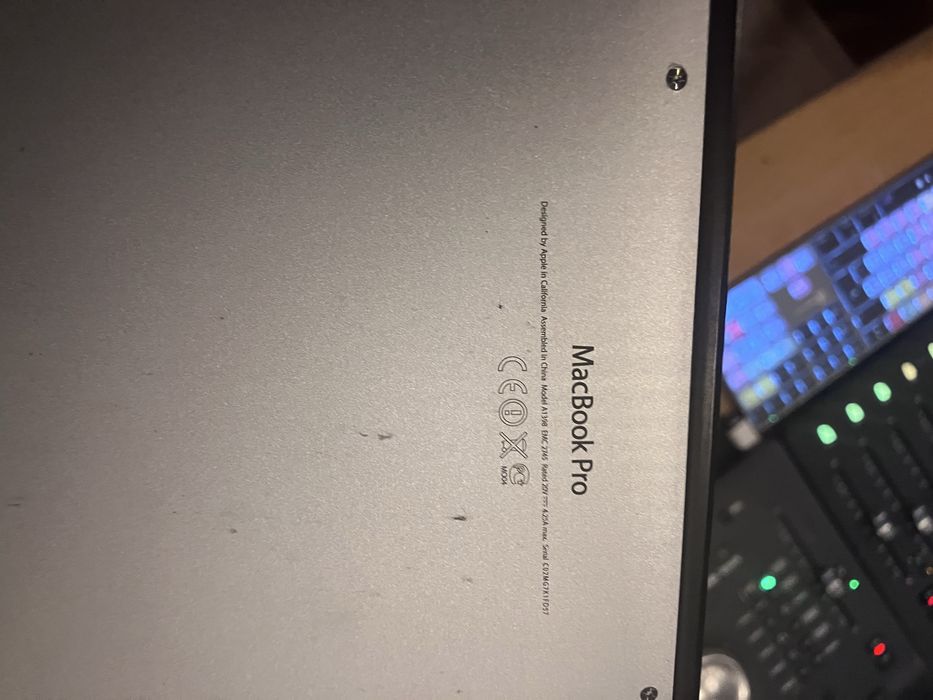 Macbook Pro (Retina 15 mid 2014)