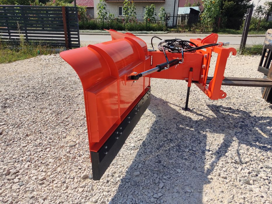 pług do śniegu strzałka metaltechnik  dostawa pod dom