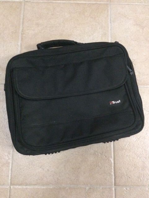 Mala para PC marca Trust