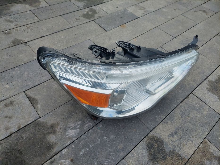 Reflektor lampa przód prawa lewa /europejska/ Mitsubishi Asx
