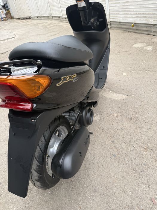 Yamaha Jog sa16 з контейнера