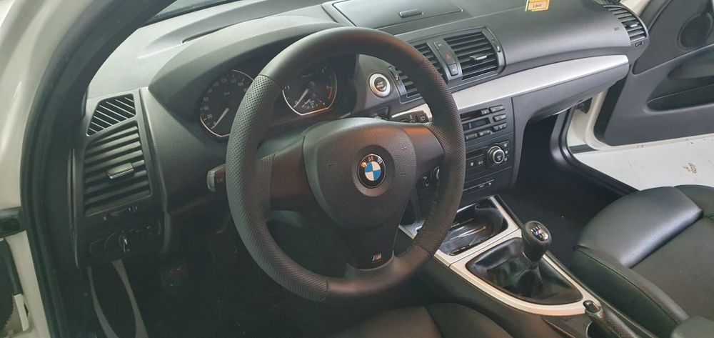 Bmw serie1 118d pack M (ler anúncio)