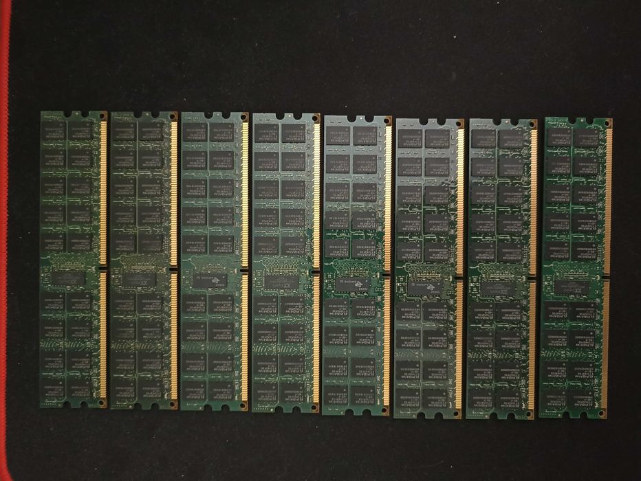 Оперативна пам'ять для сервера Kingston 4GB DDR2 ECC REG 800 MHz
