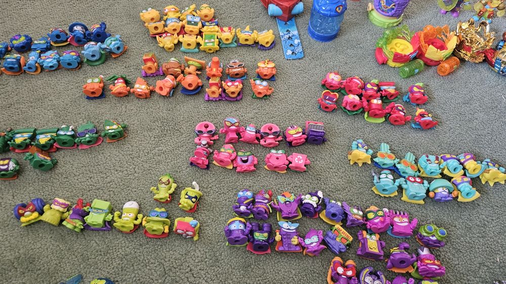 Zestaw SUPER ZINGS 179 elementów !!!