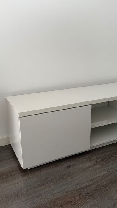 Móvel branco TV ikea