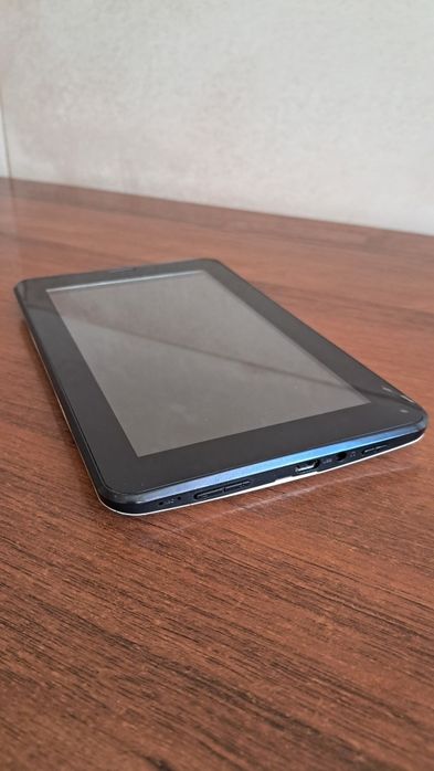 Планшет Freelander