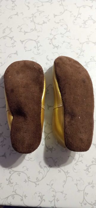 Продам золоті чешки 16 см