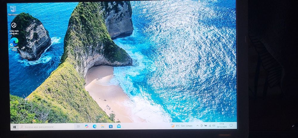 Portátil Toshiba i5