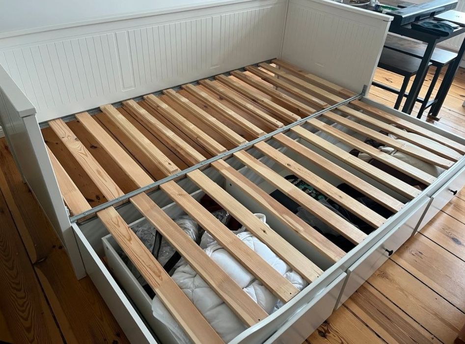Кушетка ліжко трансформер Ikea HEMNES розсувне