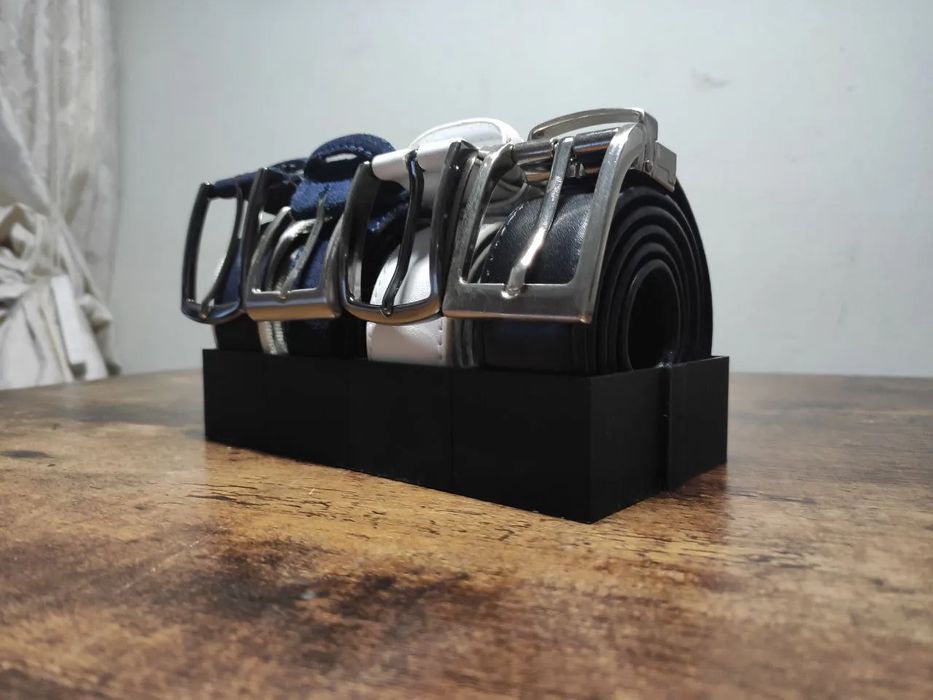 Organizador Modular de Cintos Elegante