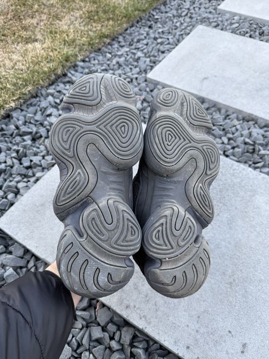 Adidas yeezy 500 utility black
