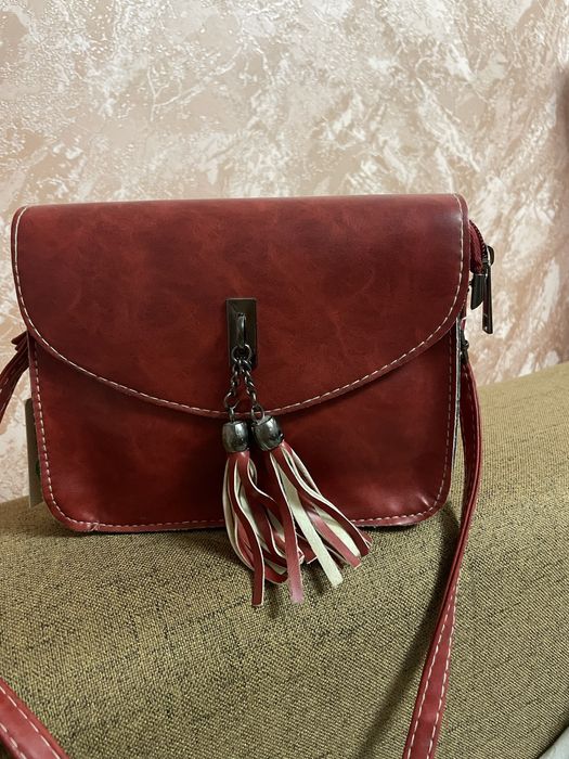 Жіноча сумка через плече