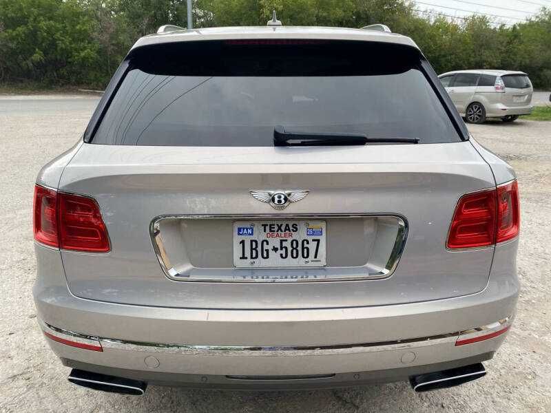 2017 Bentley Bentayga