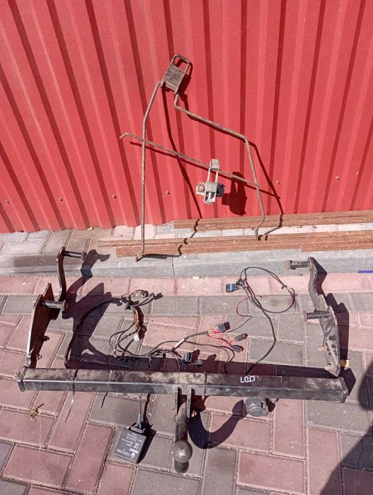 Фаркоп Dacia Lodgy (2012-2016)