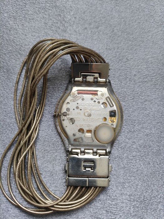 Вінтажний годинник Swatch Skin (2000) — ультратонкий