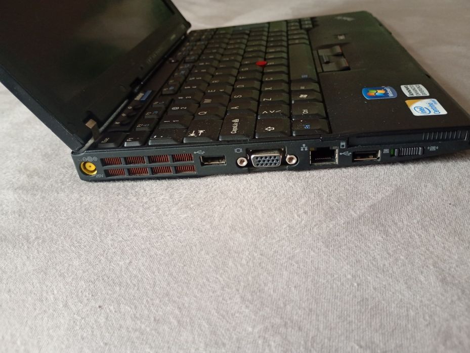 Lenovo ThinkPad x200