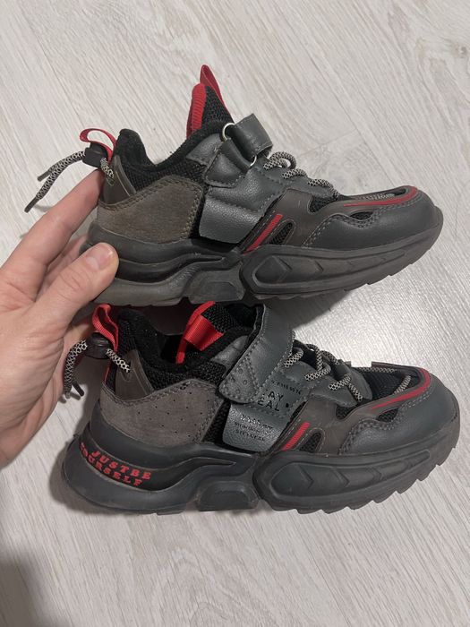 Кросівки на хлопчика 31р