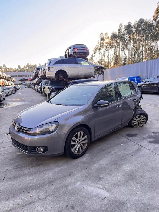 Para peças VOLKSWAGEN Golf VI (5K1)