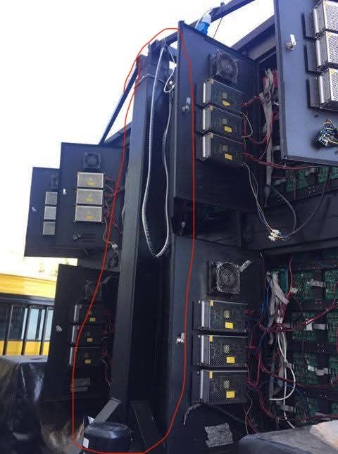 Estrutura de elevação para vídeo  led ate 4m