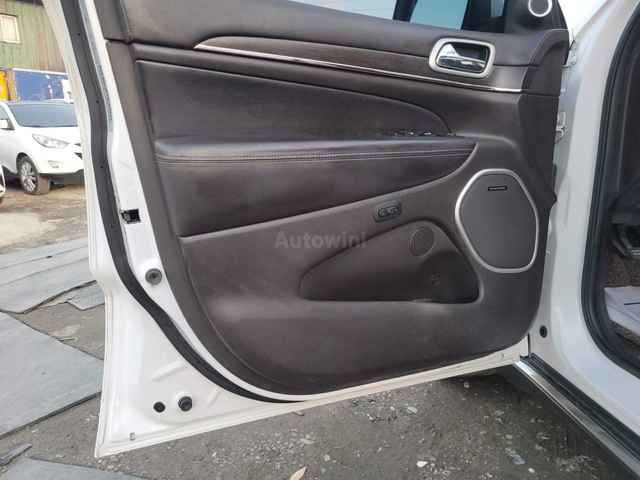 Продам Jeep Grand Cherokee 2018 4WD Diesel з ПДВ