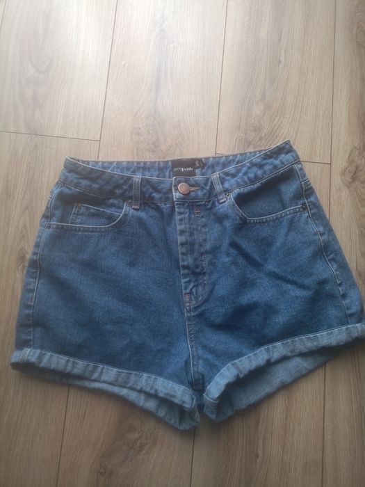Krótkie spodenki