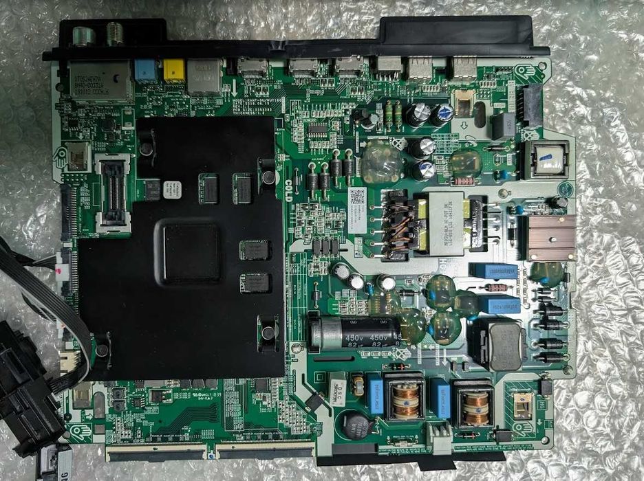 Материнская плата к телевизору SAMSUNG рабочая в идеальном состоянии