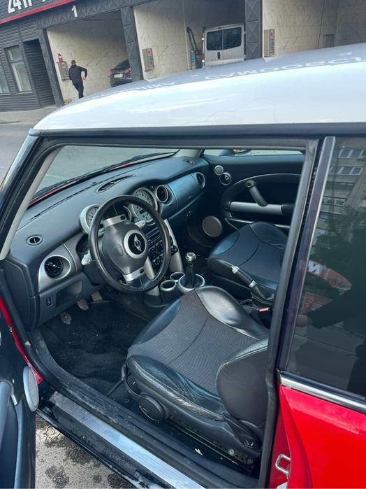 Mini Cooper 1.6 бензин 2005р