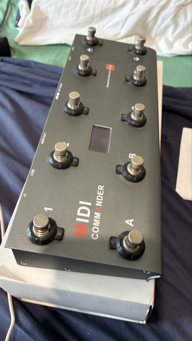 Pedal MIDI Controller 8 switchs